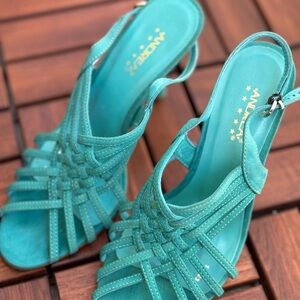 ANDREA suede Strappy Sandals